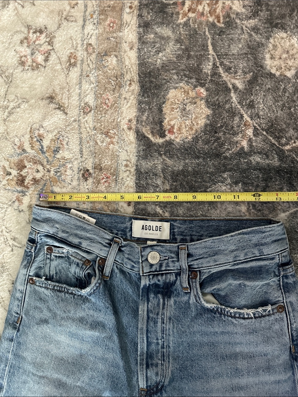 Agolde Riley Crop Jeans - Picture 3 of 5